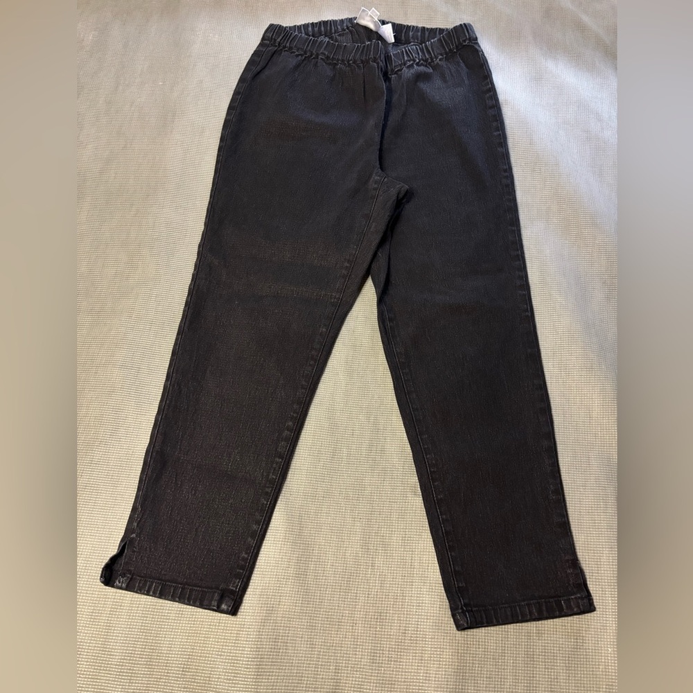 DG2 by Diane Gilman Women's Size M Black Stretch Denim Pull-On Vented Hem pants